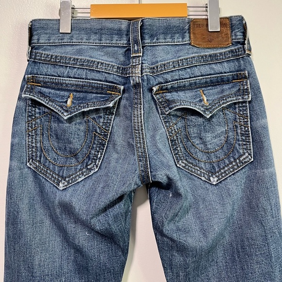 True Religion Men’s Straight Distressed Jeans – Size 30, Made in USA - Picture 15 of 16